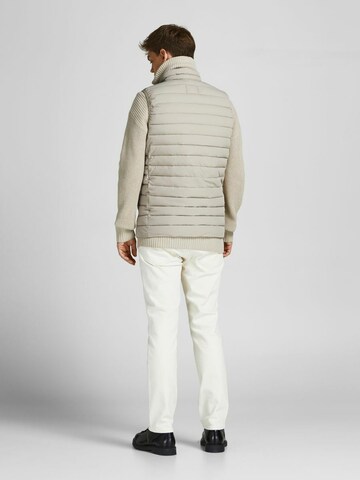 JACK & JONES - Chaleco en beige