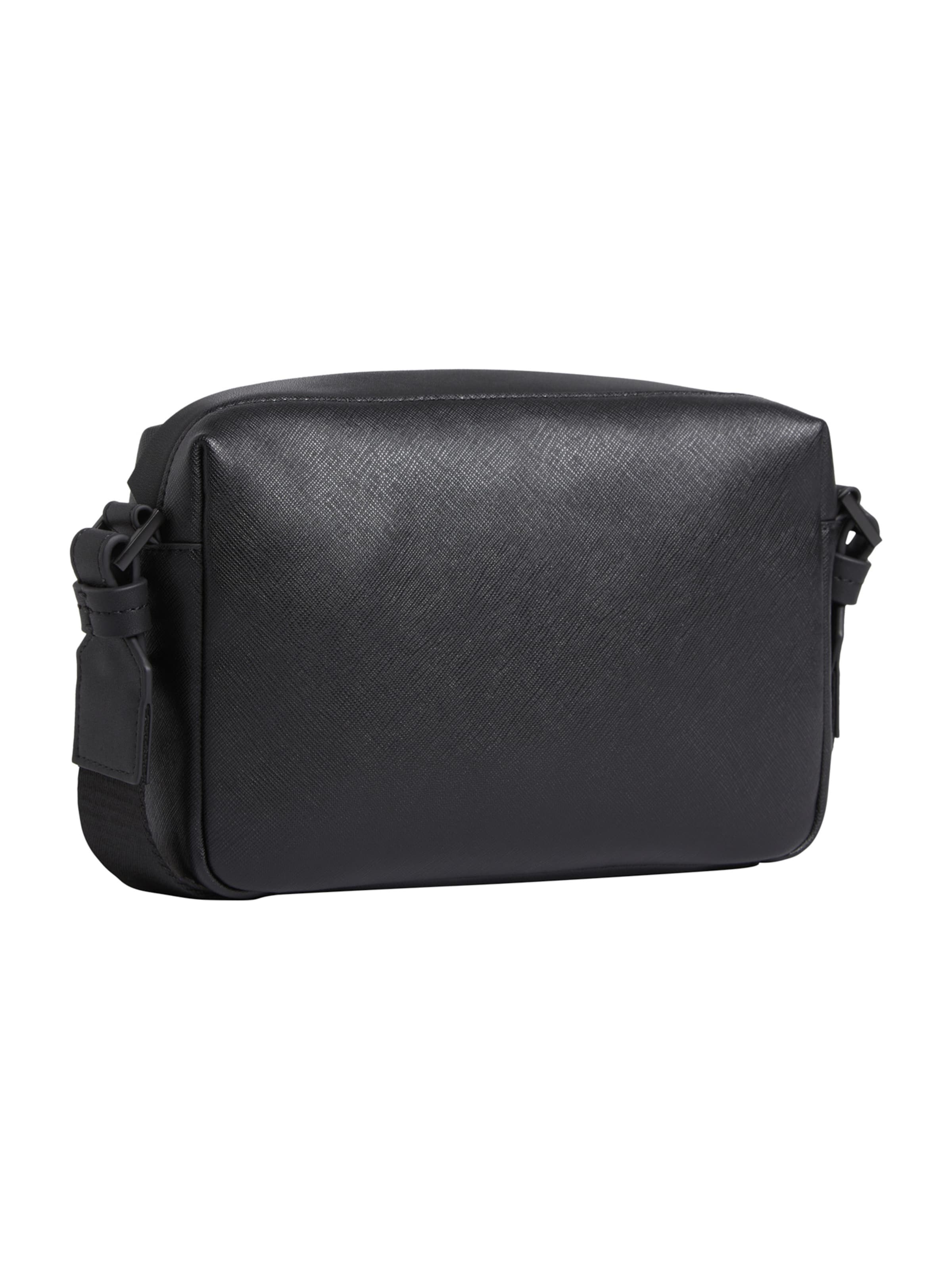 Calvin Klein Õlakott 'MUST', värv must