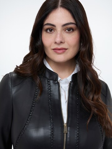 Fiorella Rubino - Chaqueta de entretiempo en negro