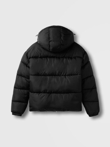 Burocs Winter Jacket in Black