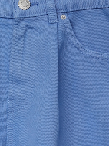 Pull&Bear Ohlapna forma Kavbojke | modra barva
