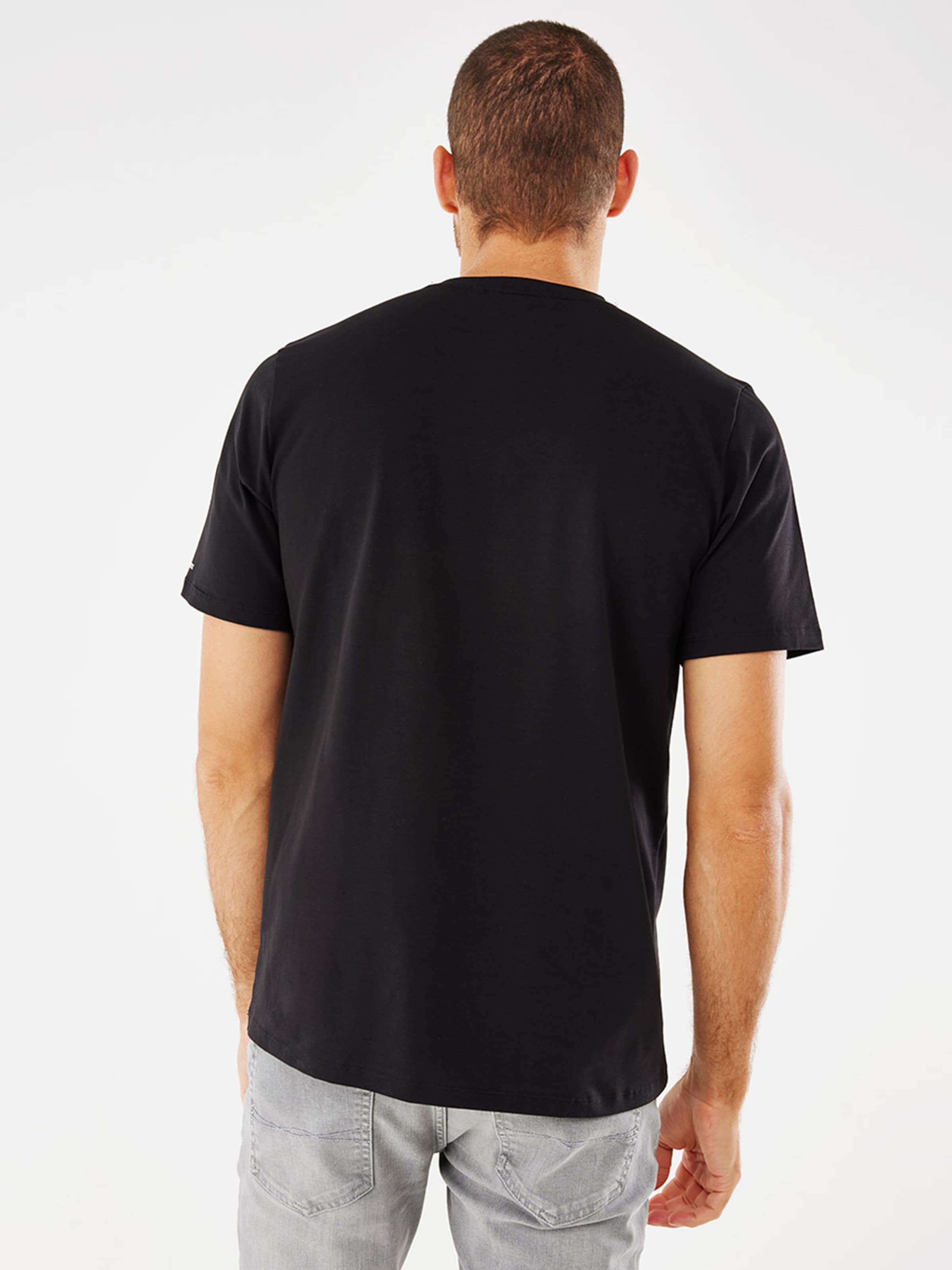 Männer Shirts MEXX T-Shirt 'OLIVER' in Schwarz - SZ10560 Männer Shirts MEXX T-Shirt 'OLIVER' in Schwarz - SZ10560
