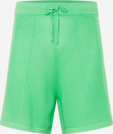 Calvin Klein Jeans Regular Trousers in Green: front
