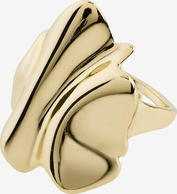 Pilgrim Ring 'Em' in Gold: front