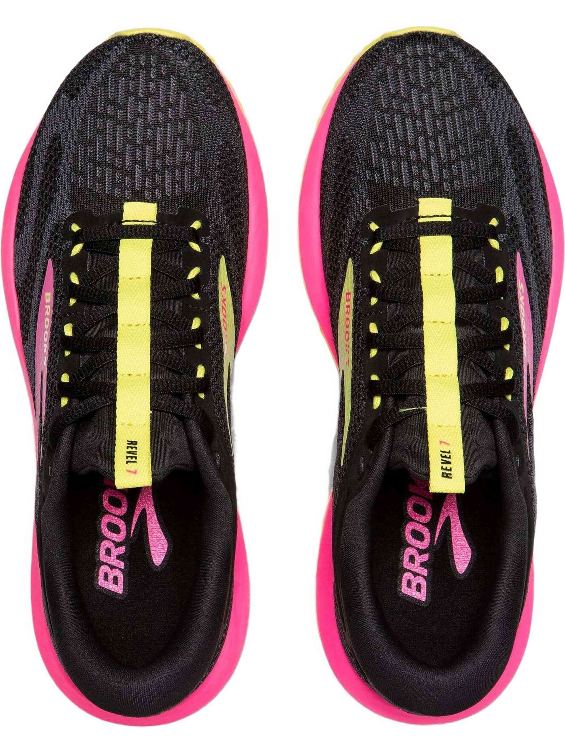 Scarpa da corsa '1204241B025' di BROOKS in nero