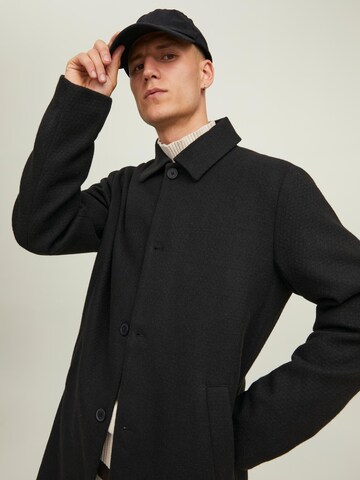 JACK & JONES Between-seasons coat 'Toby' in Black