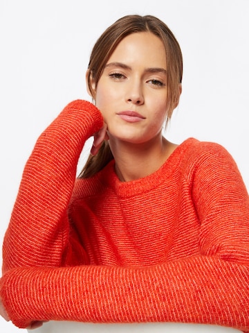 SELECTED FEMME Tröja i orange