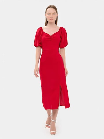 Hiccup Jurk in Rood: voorkant