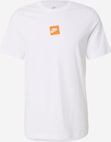 Nike Sportswear Shirt in White: front