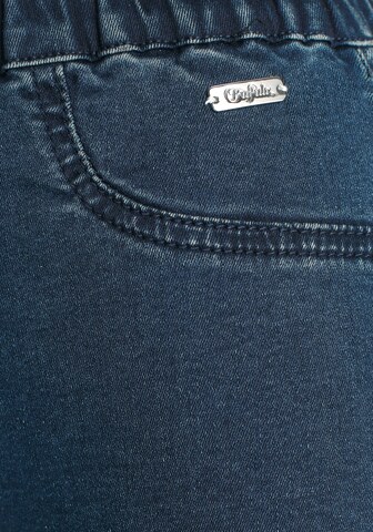 BUFFALO Slimfit Shorts in Blau