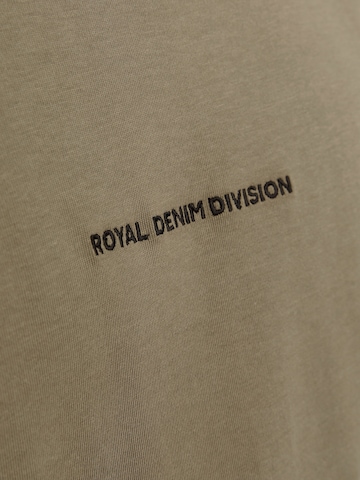 R.D.D. ROYAL DENIM DIVISION T-Shirt 'RDDBARRY' in Grün