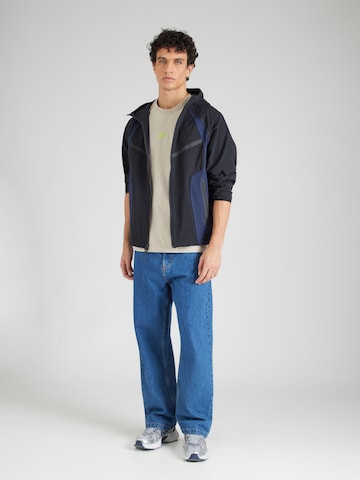 Nike Sportswear - Chaqueta funcional 'Windrunner' en negro