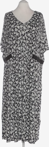 Sara Lindholm Kleid 9XL in Schwarz: Vorderseite