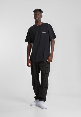 Forgotten Faces Shirt in Schwarz