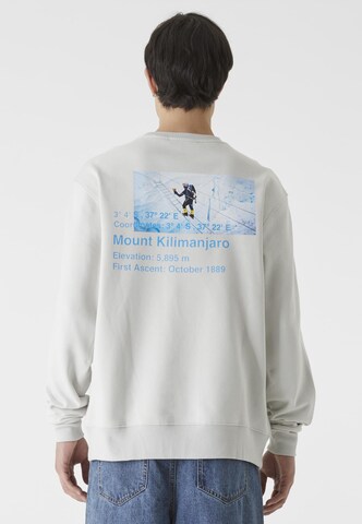 9N1M SENSE Sweatshirt 'M.at 3' in Grijs