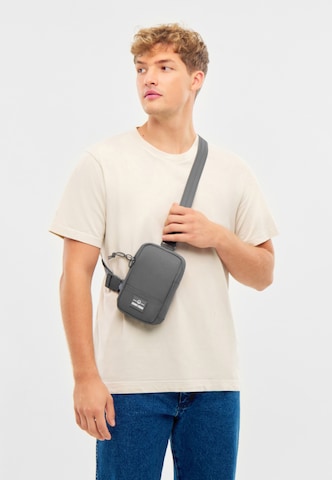 Johnny Urban Taška přes rameno 'Arthur' – šedá: přední strana