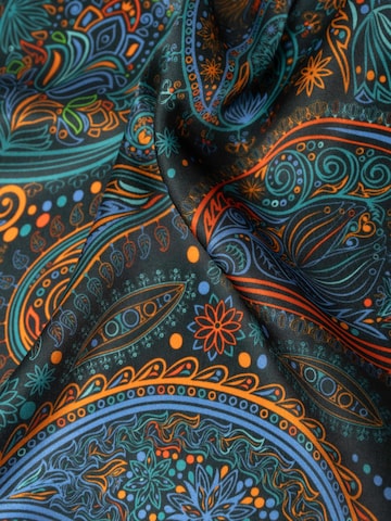 Sciarpa 'Seidentuch Paisley  dunkelgrün neon' di MayTree in verde