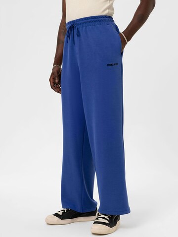 Loosefit Pantaloni 'Japanese Anemone' di VAMOS CLO in blu