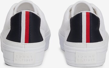 TOMMY HILFIGER Sneakers in White