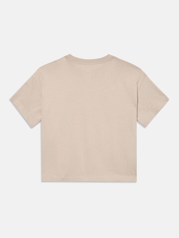 Nike Sportswear T-Shirt 'ESSNTL' in Beige