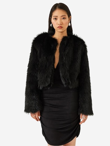 Giacca di mezza stagione di Bianco Lucci in nero: frontale