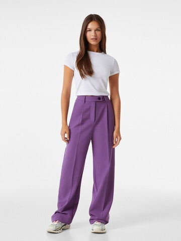 Wide Leg Pantalon à pince Bershka en violet