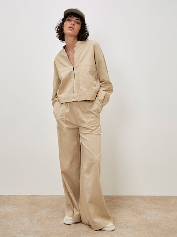 Apricot Costume jacket ' ' in Beige: front