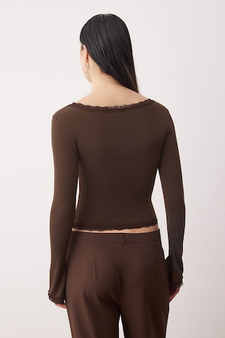 Maglietta di Trendyol in marrone