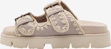 MOU Pistokkaat värissä valkoinen: etupuoli