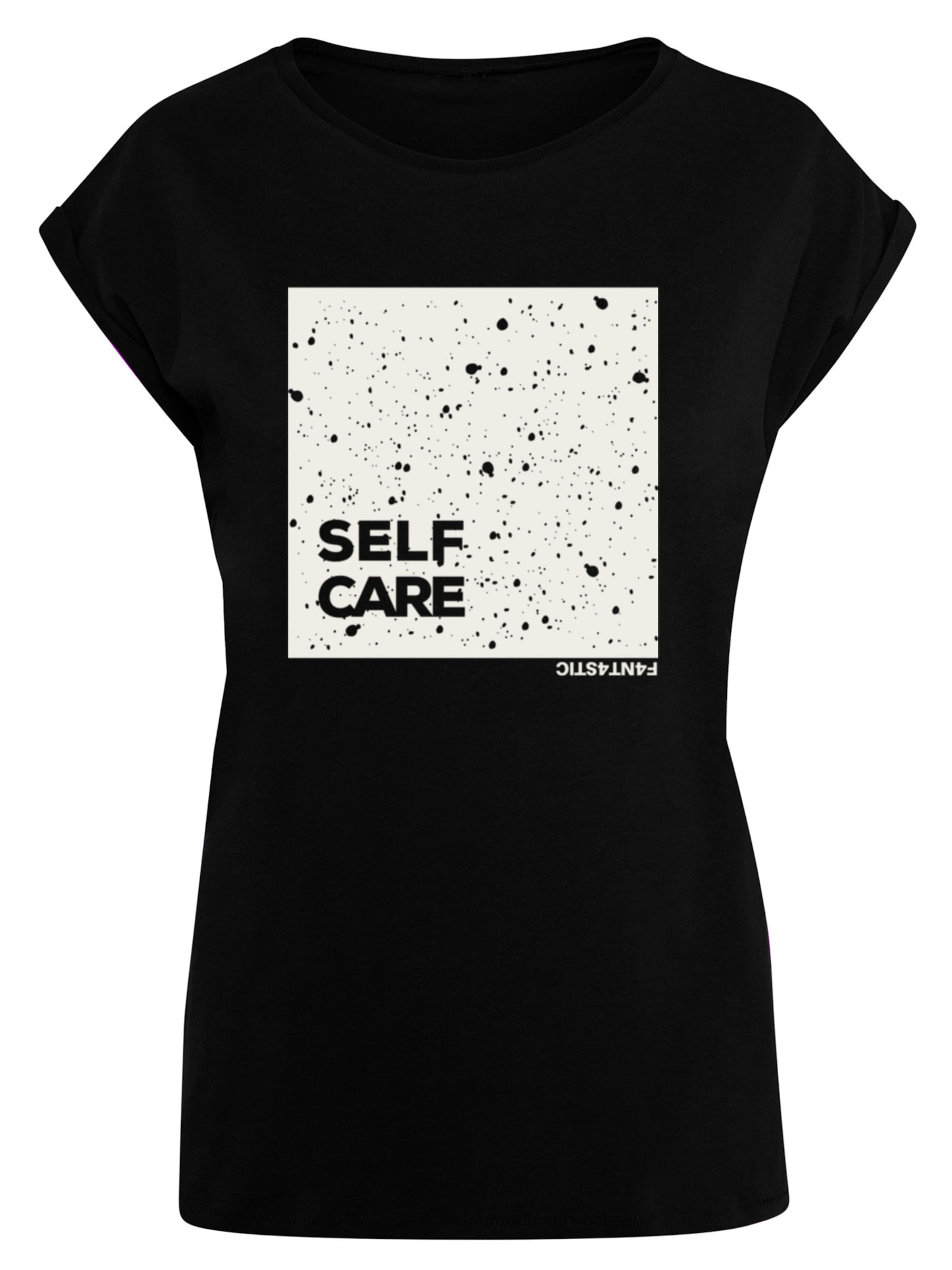 T-shirt 'Self Care' F4NT4STIC en noir : devant