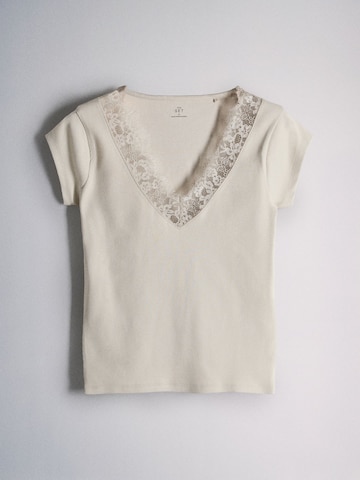 The Set T-Shirt in Beige