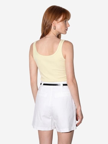 Haut Dilvin en jaune