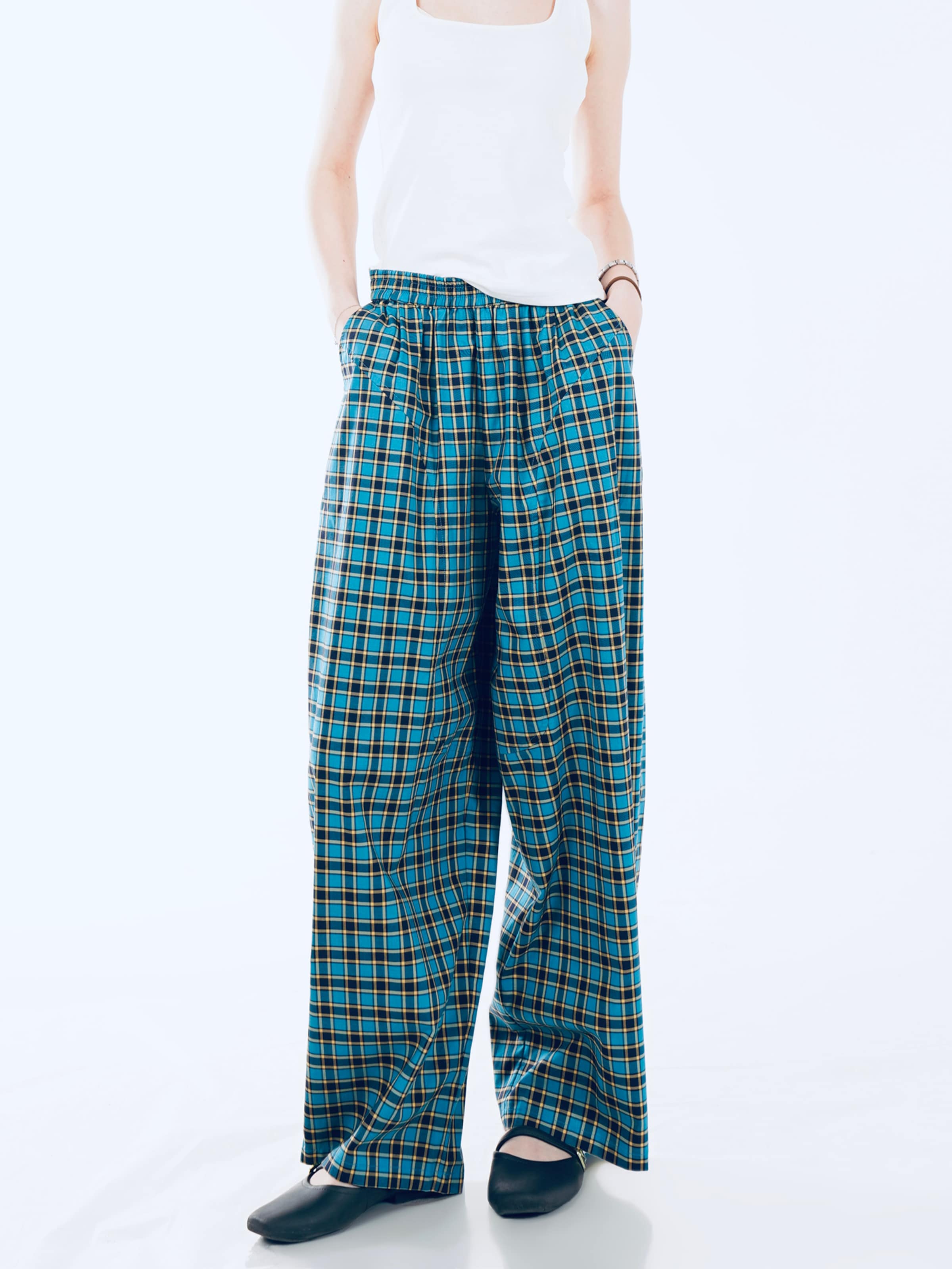 Regular Pantalon 'YOLIGEX Lockere Karohose mit Gummibund' yoligex en bleu : devant