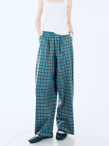 yoligex Regular Hose‌‌‌‌‌‌ in Blau: Vorderseite