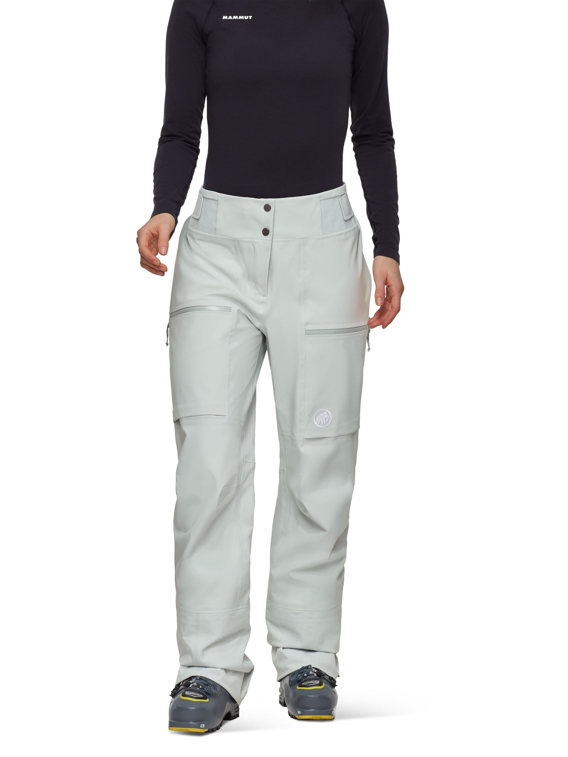 MAMMUT Regular Outdoor Pants in Green: front