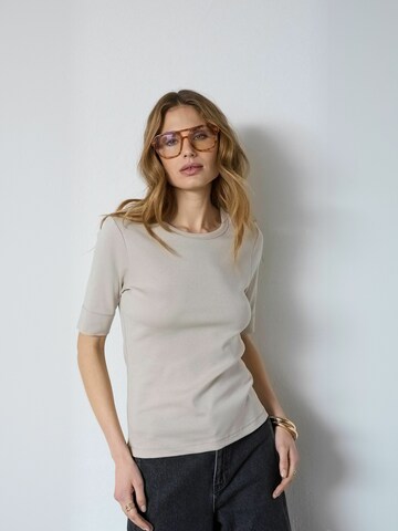 Top ' GrannyCC ' di co'couture in grigio: frontale
