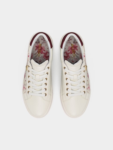 ALDO Låg sneaker 'SADDIE' i vit