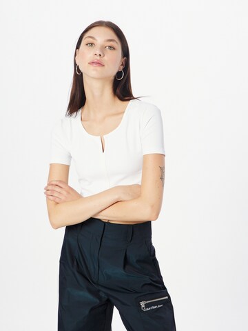 balta Calvin Klein Jeans Marškinėliai: priekis