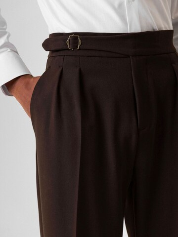 regular Pantaloni con pieghe 'Ludovico' di Antioch in marrone