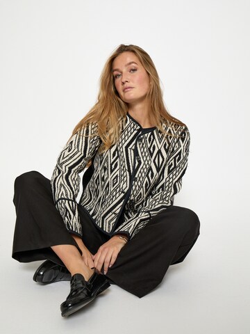 minus - Chaqueta de entretiempo 'Wendi' en negro