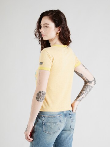 T-shirt Superdry en jaune