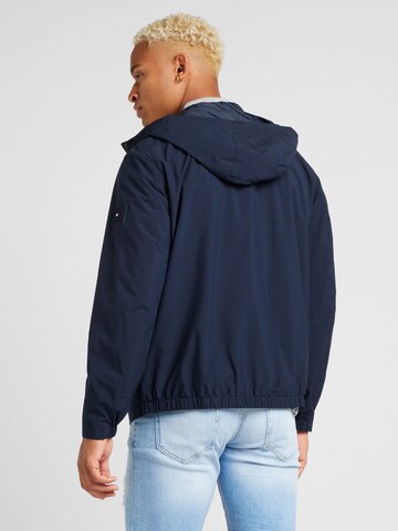 TOMMY HILFIGER Prehodna jakna | modra barva