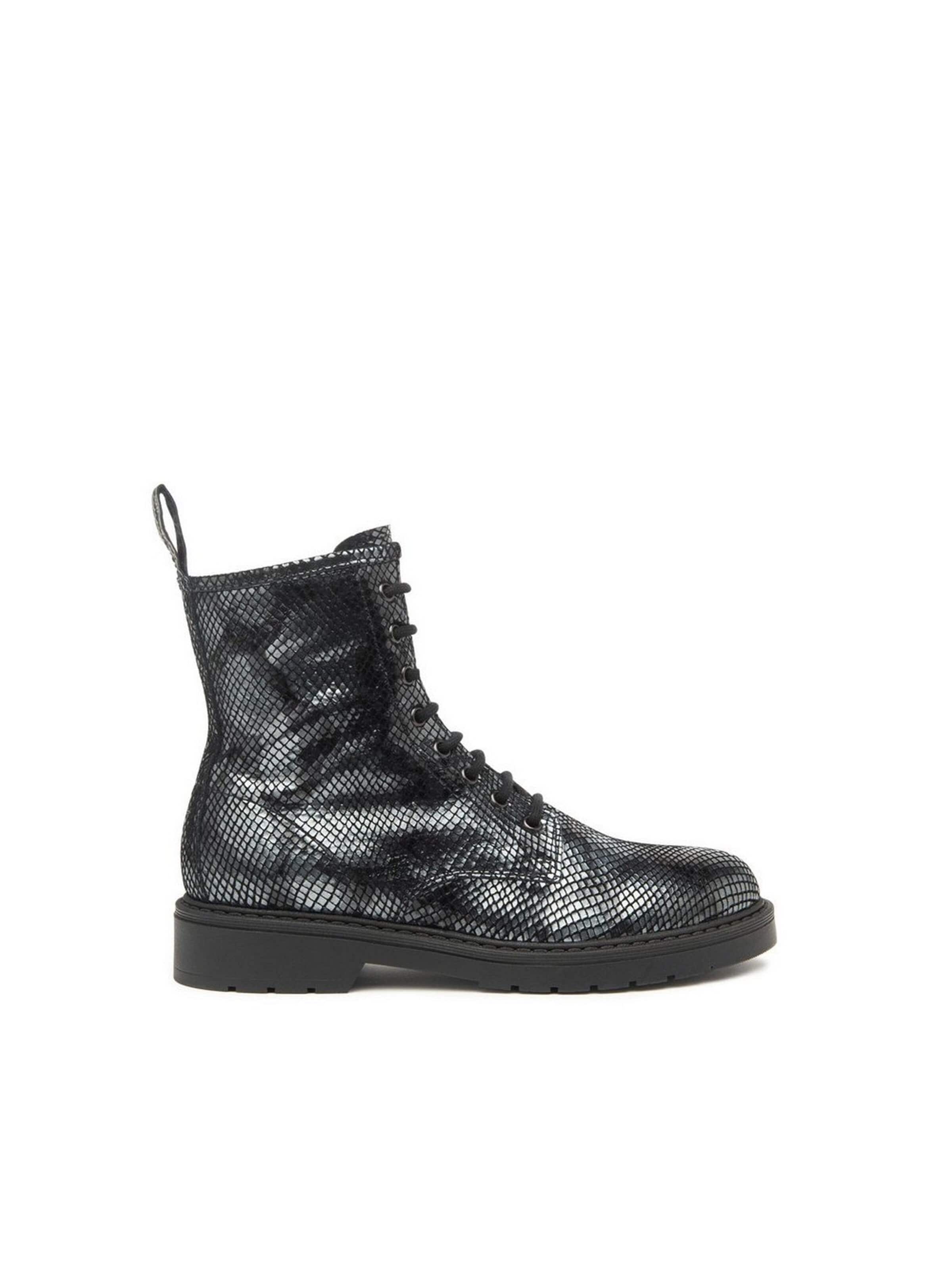 Stivale stringato 'Anfibi Donna - I513946D' di Nero Giardini in nero: frontale