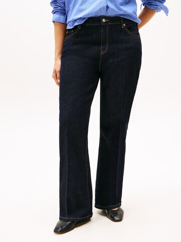 Tommy Hilfiger Curve Boot cut Jeans in Blue: front