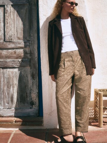 Barrel Pantaloni con pieghe di Next in marrone: frontale