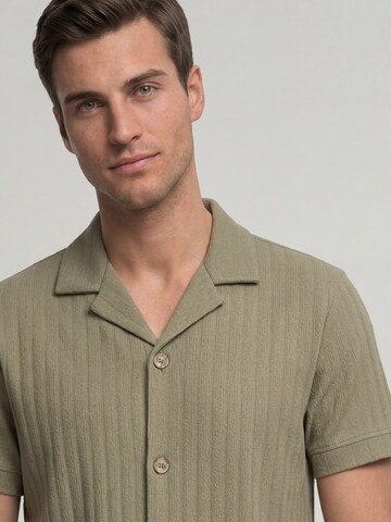 T-Shirt 'Juanmanuel' JOOP! en vert