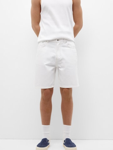 Loosefit Jean Pull&Bear en blanc : devant