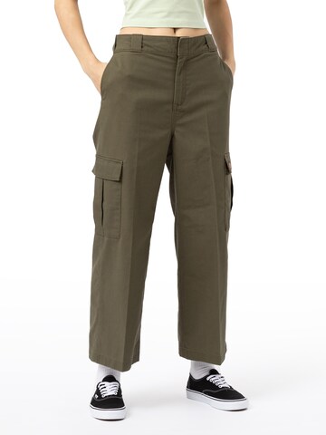 DICKIES Loose fit Cargo Pants 'HOCKINSON' in Green: front