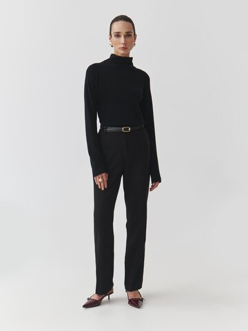 Regular Pantalon à plis ' LARI' TATUUM en noir