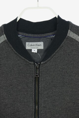 Calvin Klein Strickjacke M in Grau